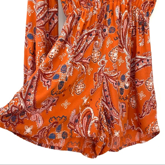 Abercrombie & Fitch romper with long sleeves and lace-up front - Picture 9 of 12